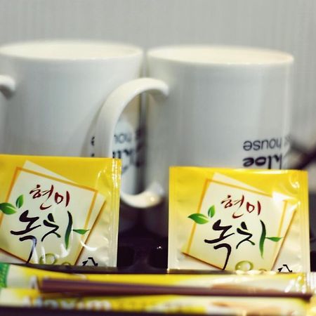 Chloe Guesthouse Gangnam Сеул Екстер'єр фото