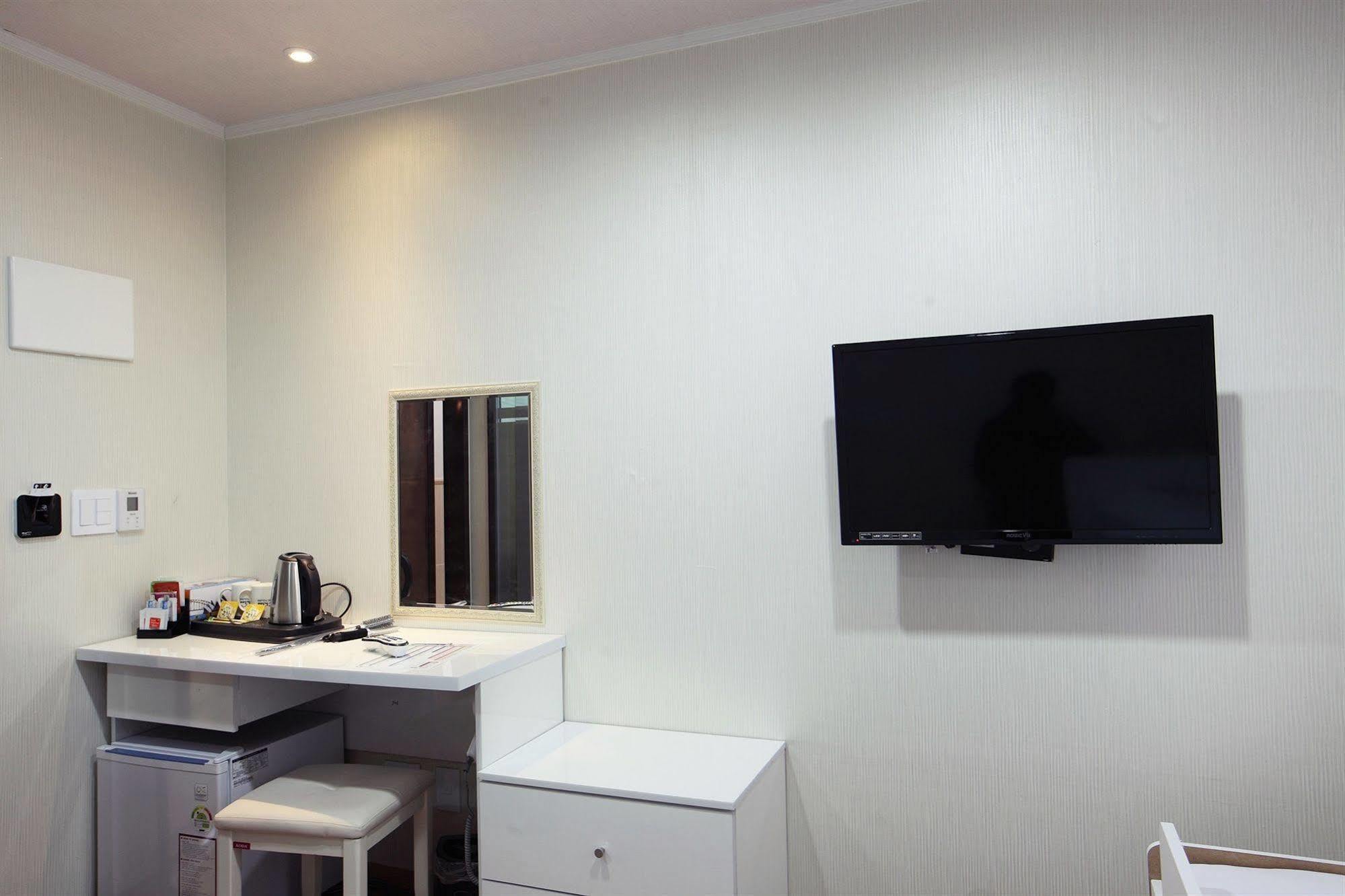 Chloe Guesthouse Gangnam Сеул Екстер'єр фото