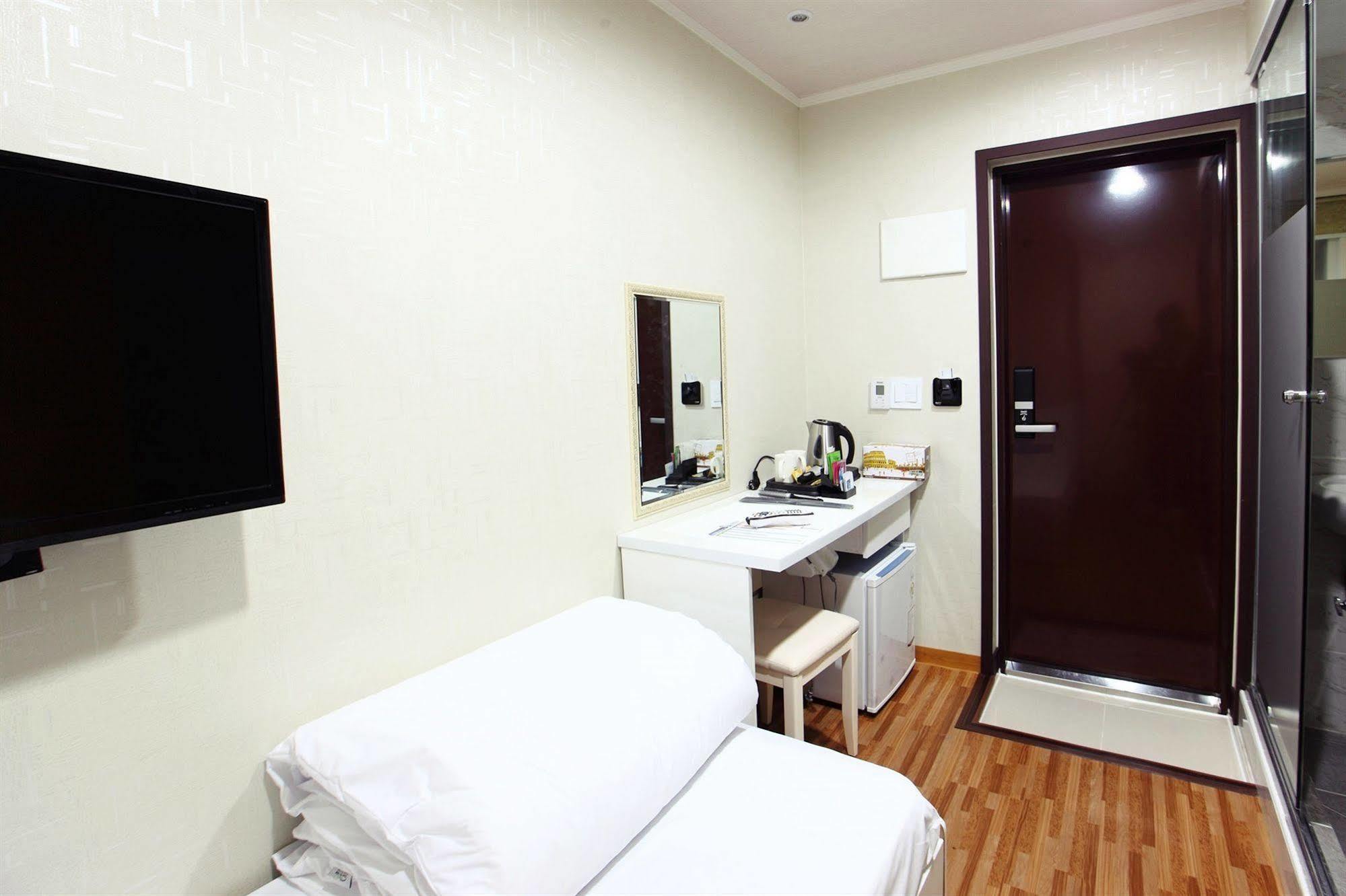 Chloe Guesthouse Gangnam Сеул Екстер'єр фото