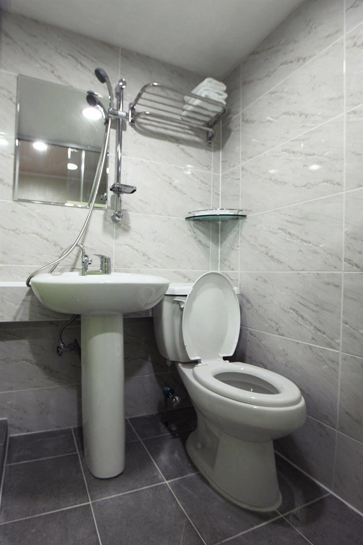 Chloe Guesthouse Gangnam Сеул Екстер'єр фото